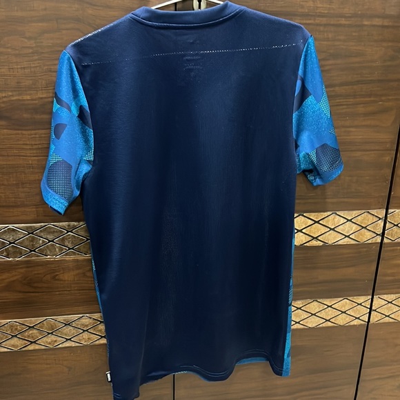 Nike Training Jersey - Picture 4 of 6